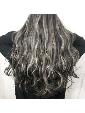 アヴァンス 京橋店(AVANCE) こだわり技術でつくる3Dハイライト♪