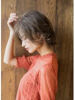 エル(LE)&nbsp;【LE 】毛先パーマことりベージュワンサイドショート