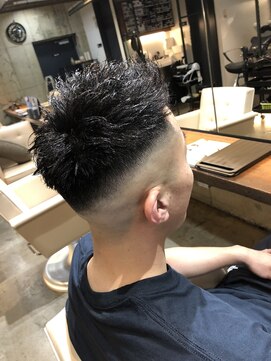 ヘアサロン レーヌ(Hair salon Reine) スキンフェード