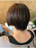ダークべージュスタイリング簡単♪小顔見せ☆丸みショート