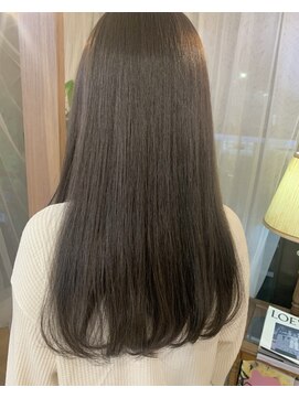 インビテーション(invitation) ストレートベージュ