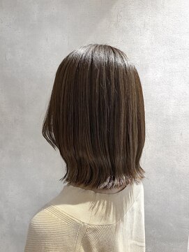 アイディール(:ideal) 20代30代40代☆白髪ぼかしハイライト×アッシュモカグレージュ