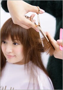 【オーガニック】根元染め【2センチ迄】+毛量調整カット\6050→￥5500