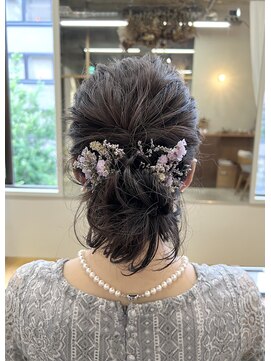 マロウ(mallow) 《花屋併設》パーティアレンジ/抜け感ヘア/グレージュカラー