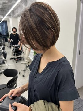 ジルブラン 国分寺(JIL BLAN) 大人ショートヘア/ハイライトカラー/イルミナカラー[国分寺]