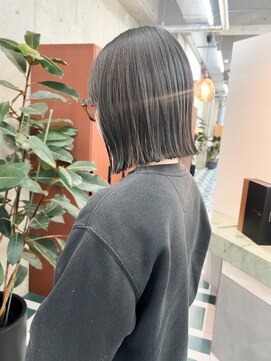 ノエ(noe) 切りっぱなしボブ×ハイライトM-12