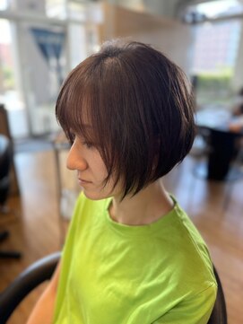 ブープトゥループ(booptroop) 大人かわいいショートボブ