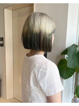 クリアオブヘアー リット(CLEAR of hair LiT) ホワイトルーツカラー