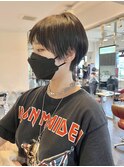 天神大名ショートウルフショートカット大人ショート
