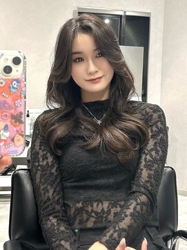 リアン バイ キートス(Lien by kiitos) レイヤーカット×グレージュ