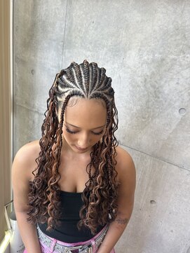 ノーフューチャー(NO FUTURE) コーンロウボヘミアンブレイズ