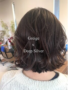 30代_40代_ショート_ボブ_グレージュ_ディープシルバー