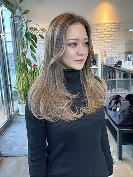 【DIFINO 青山】透明感ミルクティーアッシュ/レイヤーカット