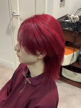 アウラ(AURA) メンズブリーチカラー/ウルフカット/チェリーレッド