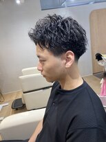 アミュゼット(amusette)&nbsp;テーパーフェード　ピンパーマ