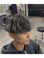 ネイバー 立川(Neighbor) 白黒メッシュ