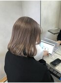 20代30代大人可愛い透明感ミルクティーグレージュ【上野】