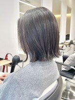 グラフ 銀座(GRAFF)&nbsp;大人可愛い20代30代前下がり外はねボブ/結べるボブ/グレージュ