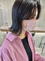 レア(LEA)&nbsp;切りっぱなし×ダークブルージュで就活OKな透け感可愛いカラー