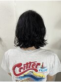抜け感ミディアムパーマ