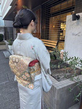 イロ(Ilo) 訪問着着付けヘアセット