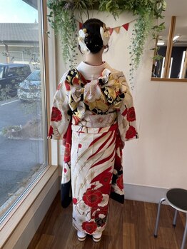 スイビ(SUIBI)の写真/特別な日はプロの高い技術で最高な一日を♪ヘアセット着付けまでトータルでご用意いたします！