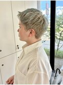 ４０代５０代６０代ベリーショート白髪ぼかしハイトーンカラー