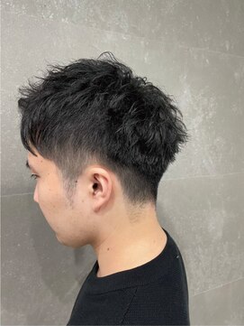 カルフール 草加本店(Carrefour) 王道スタイル・メンズカット・眉毛カット・束感スタイル・時短