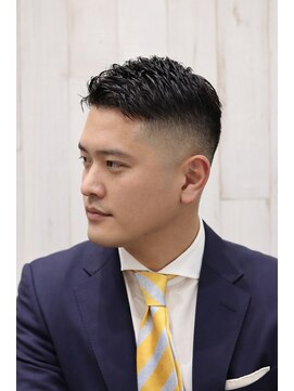 ヨシザワインク プレミアム 横浜 桜木町店(YOSHIZAWA Inc. PREMIUM) ジェントルハイフェードスパイキーフェザーアップメンズショート