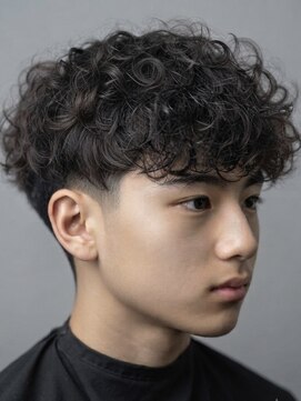 メンズフィール 心斎橋(MEN'S FEEL) リバースセンターパート/ニュアンスパーマ/ダウンバング/心斎橋