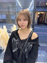ナナ(NANA) ヘーゼルベージュ