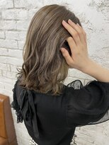 プライズ アイリス 池袋東口店(prize Iris)&nbsp;インナーカラー、イヤリングカラー、ベージュ