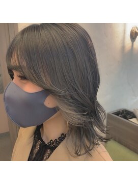 フィン(FiN by allure) くびれミディアム×インナーカラー/下河原 聡