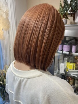 フィグバイアルテフィーチェ(fig by artefice) オレンジベージュ×ボブ