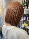 オレンジベージュ×ボブ