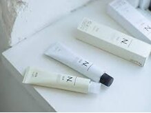 【N.カラー】色味のバリエーションが多く当店では暖色系のカラーに使用させて頂いております。