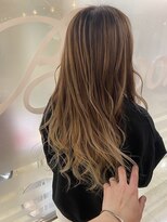 ヘアースペースブルーム ヒーロー 園田店(HAIR SPACE BLOOM hero)&nbsp;【園田/バレイヤージュ】オトナ女性にも大人気カラーです