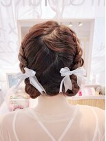 アマレット 東京駅八重洲店(amaretto)&nbsp;編み込みツインお団子ヘア