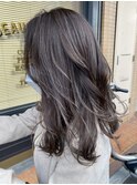 コテ巻きロングヘア