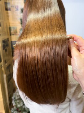 シック(Chic) ハイトーンカラーうる艶髪レイヤーロングオレンジブラウン