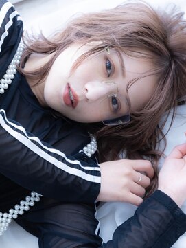 ジェニーバイメノン(JENNIE by Menon) イメチェンミディアム メルティカラー 小顔に見せるヘア