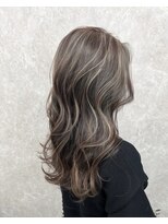 アルドーレフィエロ シンサイバシ(Ardore fiero shinsaibashi) コントラスト極ハイライト☆グレーベージュ