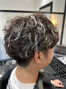 オンリーケアバイジャパン(ONLY CARE by JAPAN) 緩めシャドウパーマ