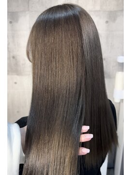 メゾン 心斎橋店(Maison) 赤み少ないベージュカラー