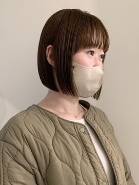 ライン(LINE) ミニボブ/ミルクティーベージュ