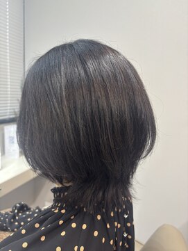 アオ 花咲町(a-o) 抜け感♪ウルフヘア