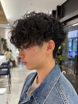 ステアケース 武蔵小杉店(stair:case) 武蔵小杉で叶う韓国風シャドウパーマ