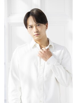 トティア 本通(Totia) 【Totia本通】ナチュラルセンターパート/メンズカット