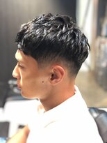 フランクスバーバー アンド ビアークラブ(FRANK'S BARBER and BEER CLUB)&nbsp;ワイルドツーブロックローフェードカット