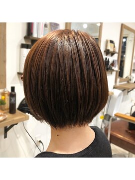 ニコラ(Nicora) ミニボブ